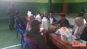 Pemdes Kiarajangkung Kecamatan Sukahening, Salurkan Bantuan Pangan Beras Untuk 578 KPM