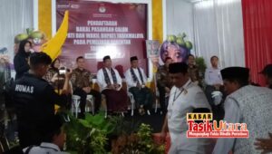 Pasangan Bakal Calon Bupati Tasikmalaya Ade-Iip Resmi Mendaftar Ke KPU